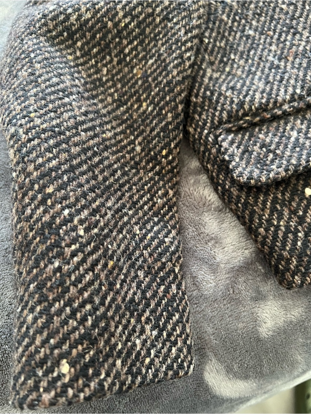Sexy Dolce Gabbana Brown Tweed Double-Breasted cropped with matching skit - Picture 5 of 11